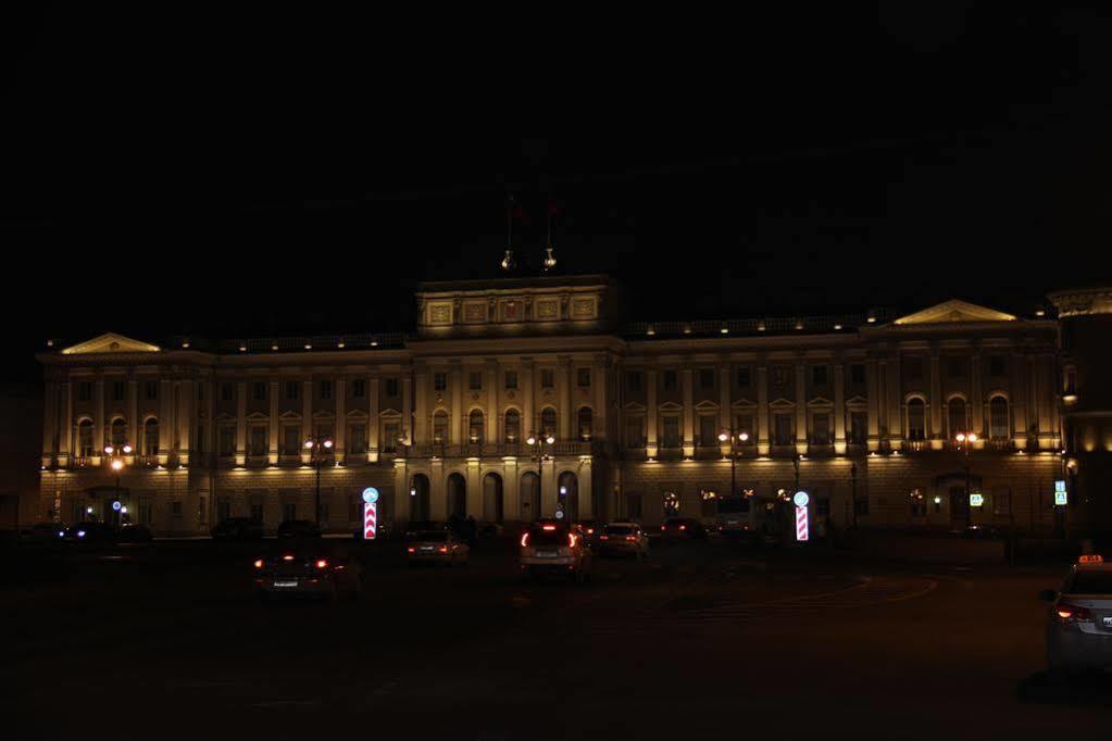 Isaakievskaya Ploshchad Guest House St. Petersburg Dış mekan fotoğraf